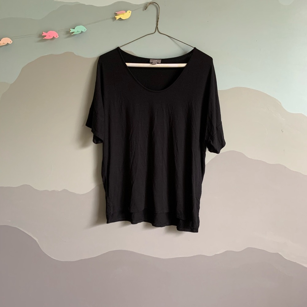 Simple black tee